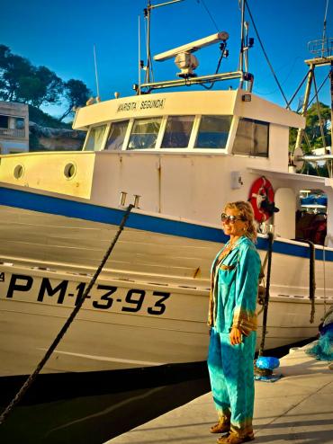 002-a-glimpse-of-eva-di-pierro