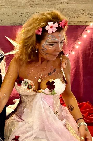 003-a-glimpse-of-eva-di-pierro