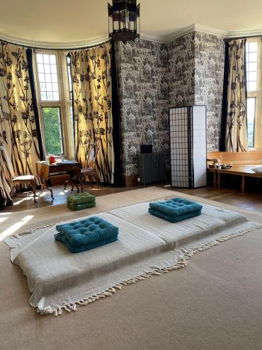 024-a-glimpse-of-eva-di-pierro