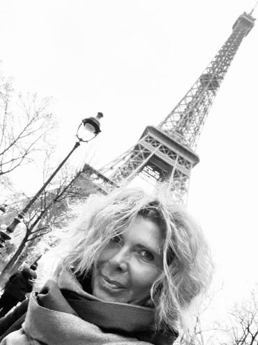 026-a-glimpse-of-eva-di-pierro