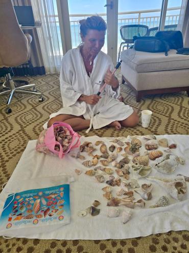 073-a-glimpse-of-eva-di-pierro